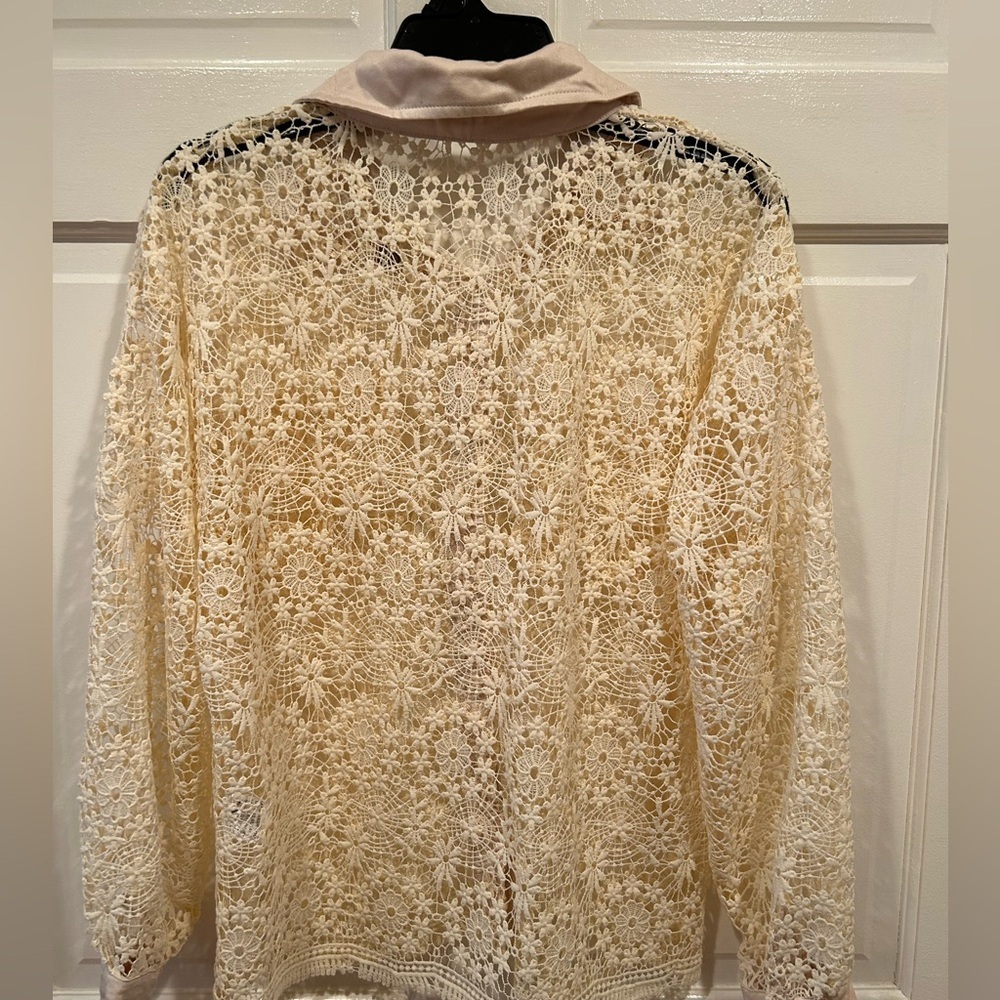 WHITE BIRCH WOMENS FLORAL BUTTON DOWN LONG SLEEVE TOP SIZE SMALL NATURAL NEW - Picture 3 of 12
